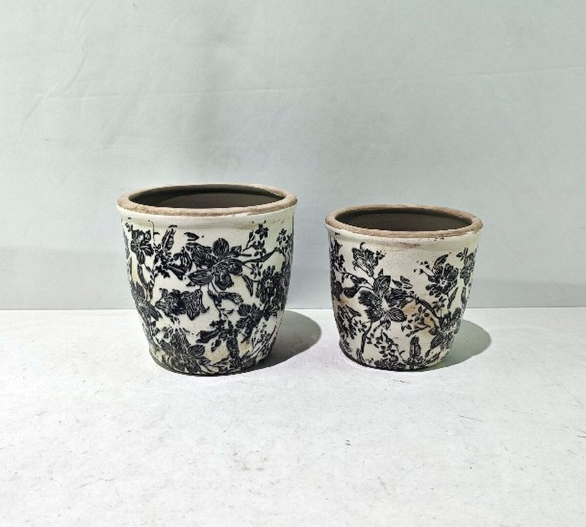 Black Floral Pot Small