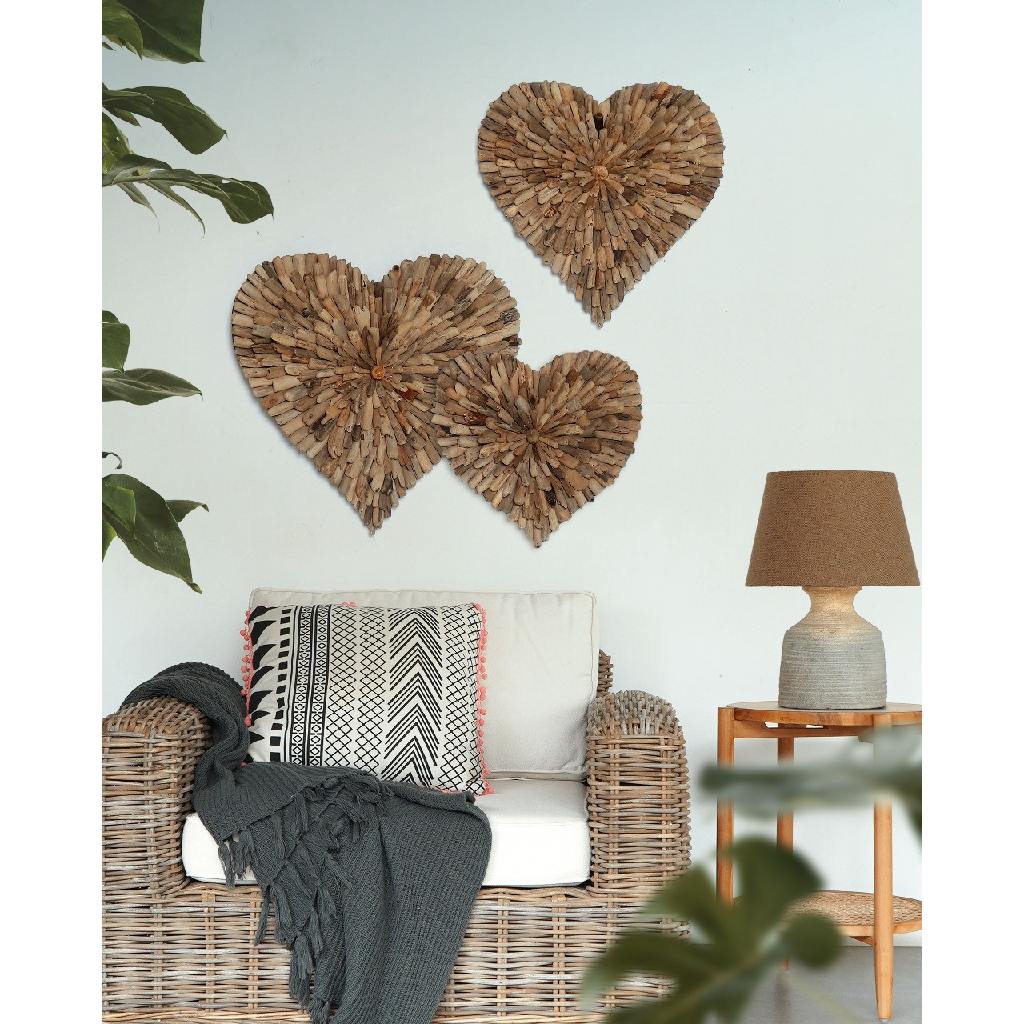 Wall Decor - Curly Heart - Medium