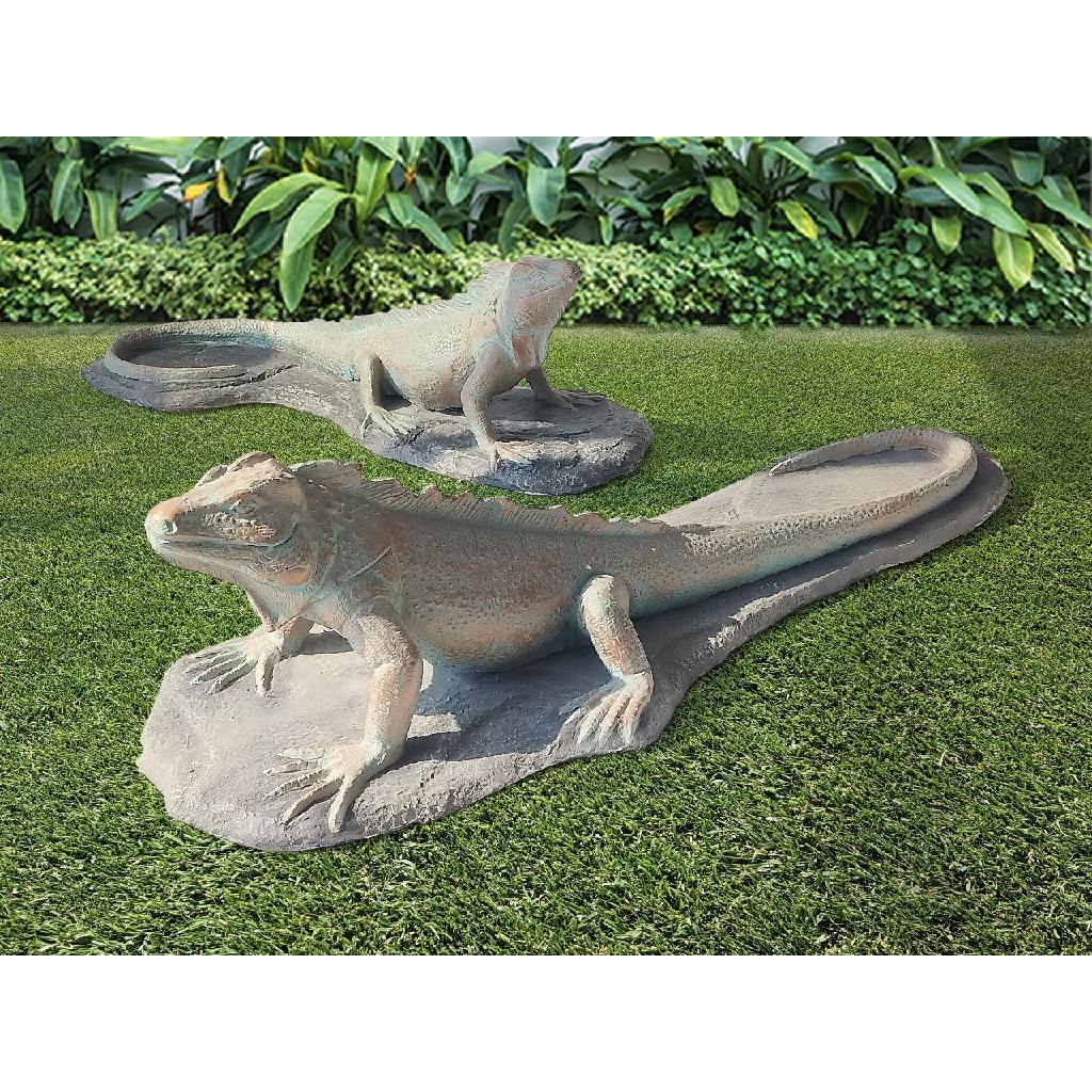 Scultputre - Large outdoor Lizard Sculpture