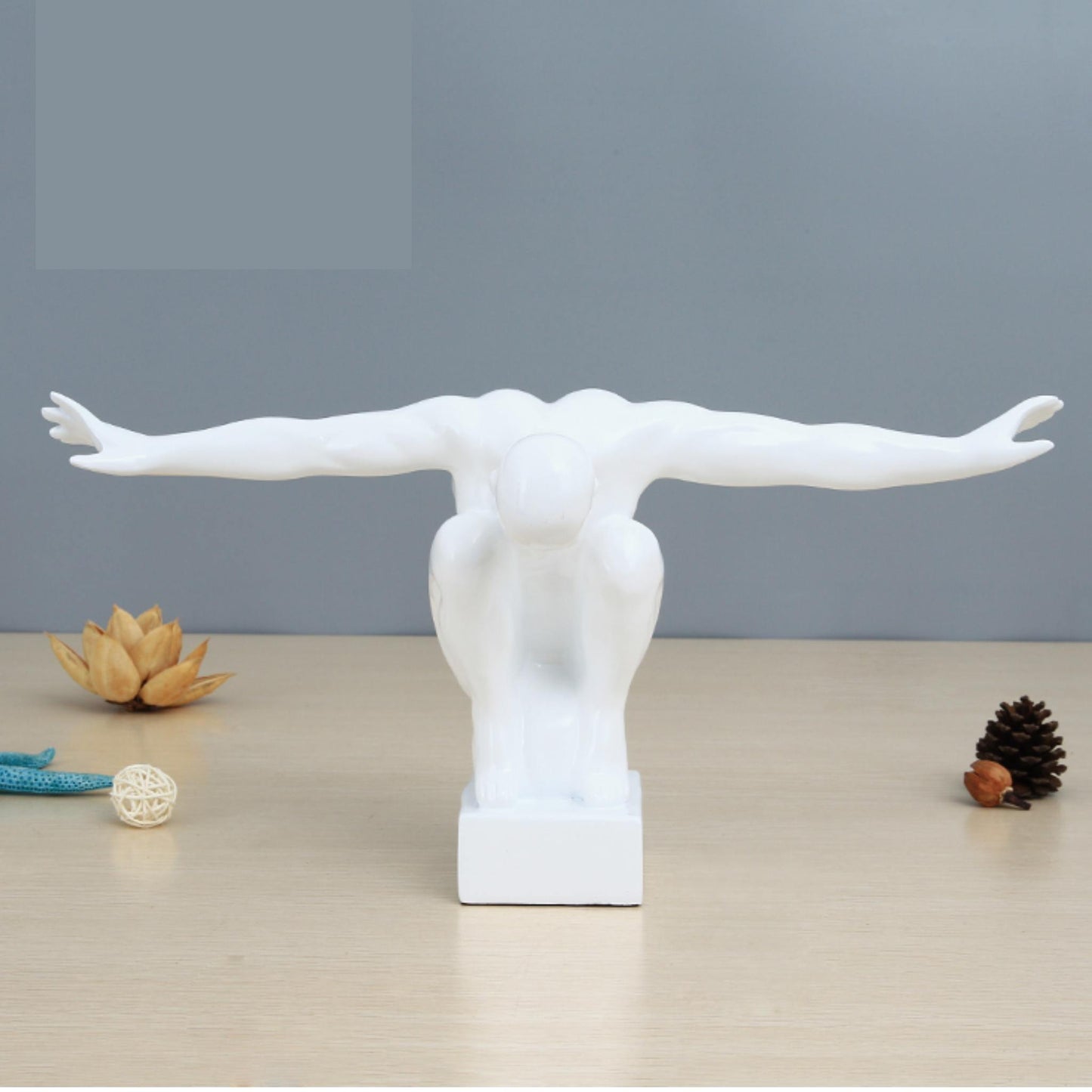 Diving Man White 43cm