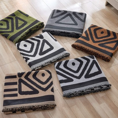 Geometric Throw 180 x 130