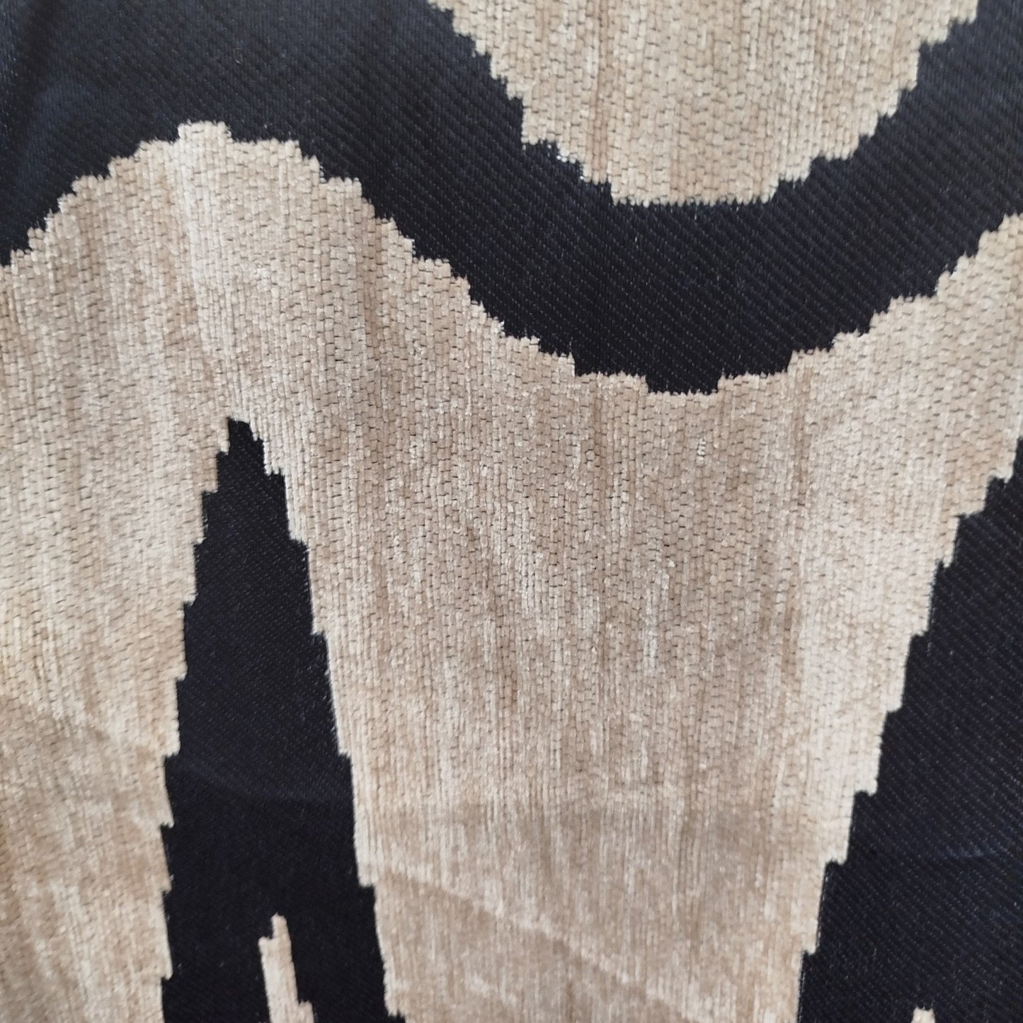 Geometric Throw 180 x 130