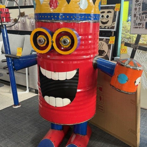 Outdoor Sculpture - Minion XL