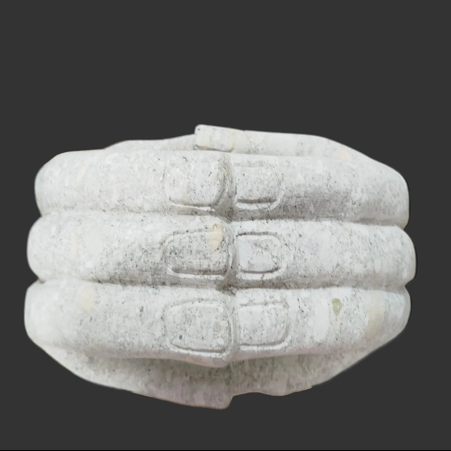 Statue - Stone hands