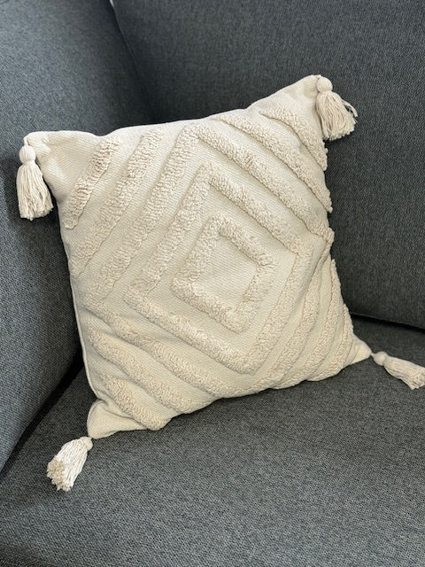 Cushion - Assorted White/Beige Cushions
