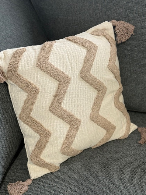 Cushion - Assorted White/Beige Cushions