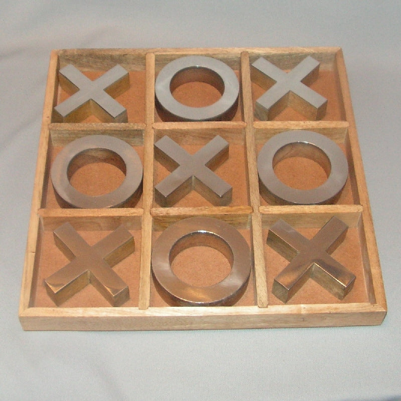 Tic Tac Toe - wood/chrome