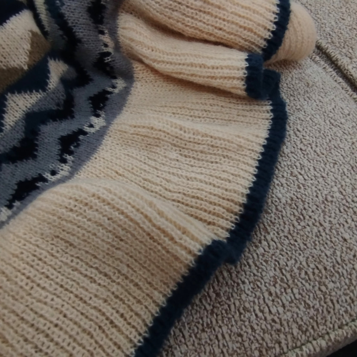 Nomad Knit Throw with Ruffle Border - Four Colours Available