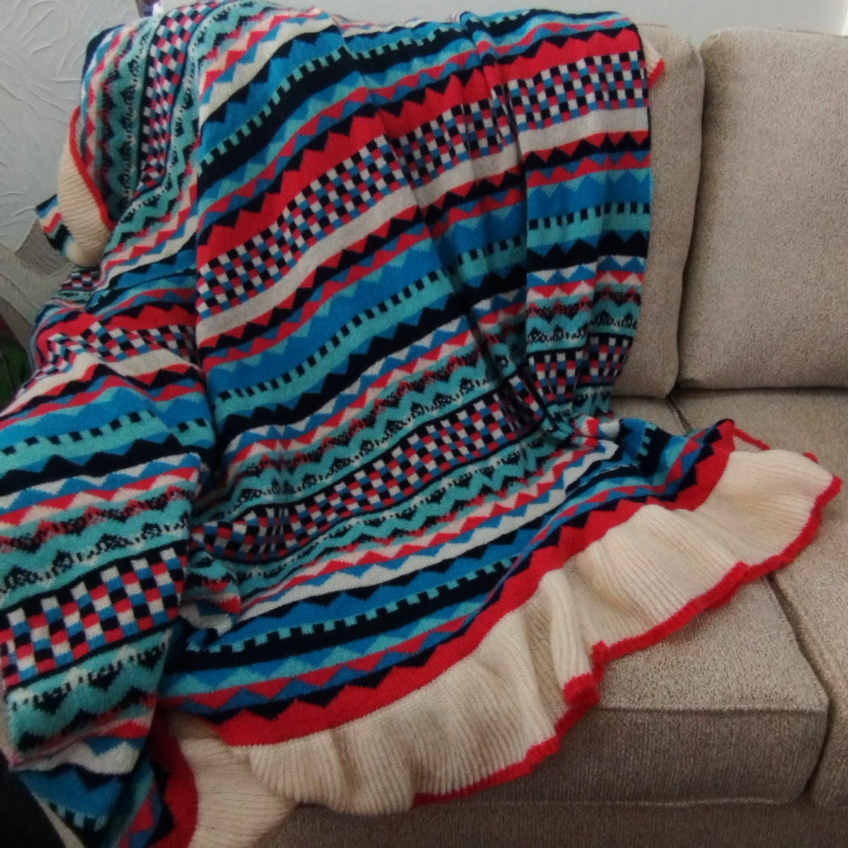Nomad Knit Throw with Ruffle Border - Four Colours Available