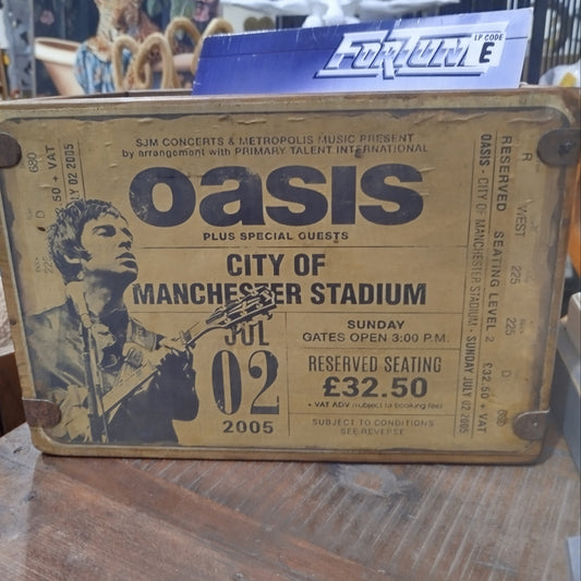 Record Box