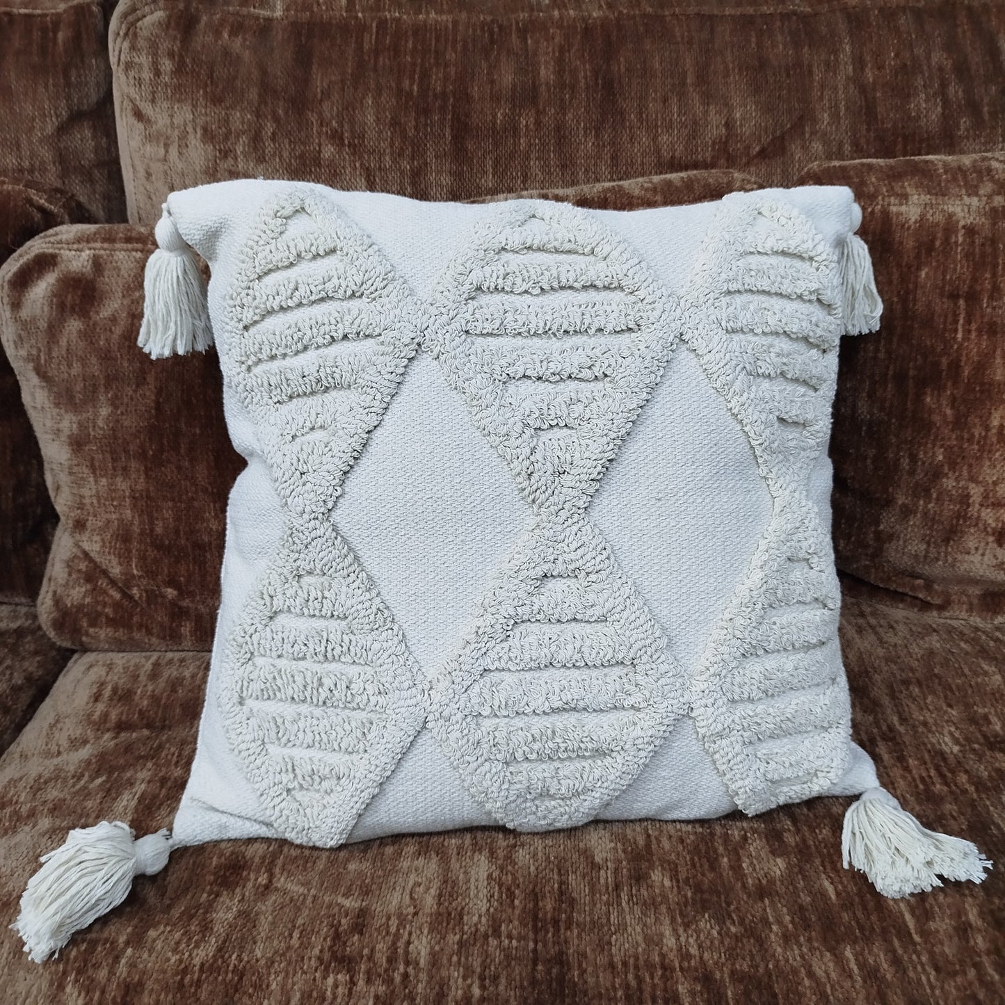 The Santorini Cushion Range