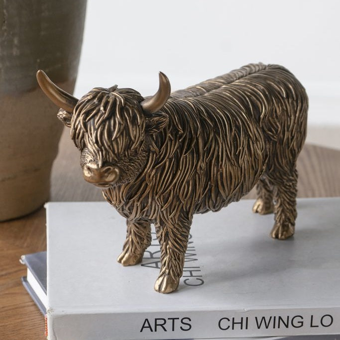 Highland Cattle Statue